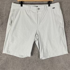 Travis Mathew Chino Shorts Mens 37W Gray 9" Inseam Flat Front Golf Performance